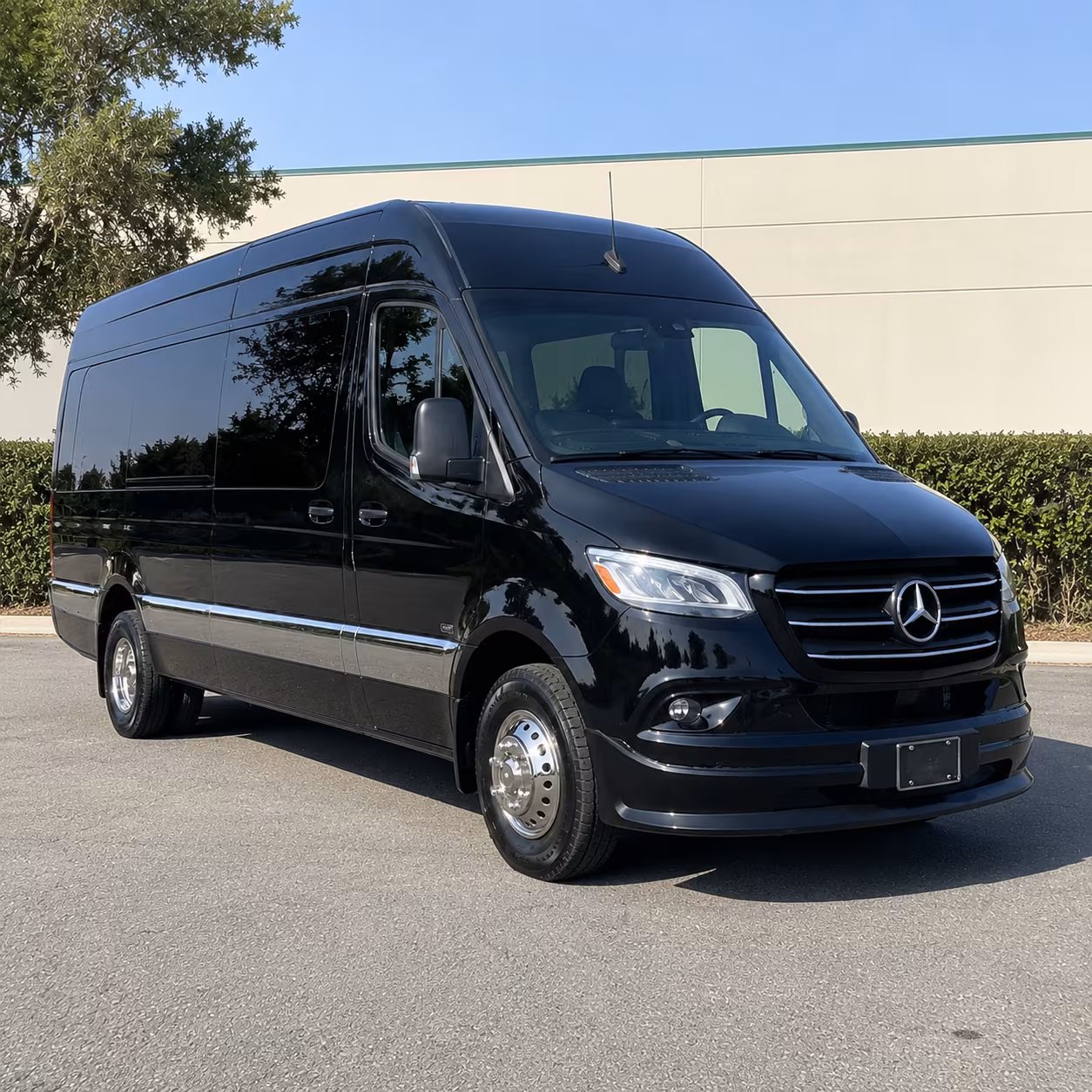 la marque airport transfers made simple