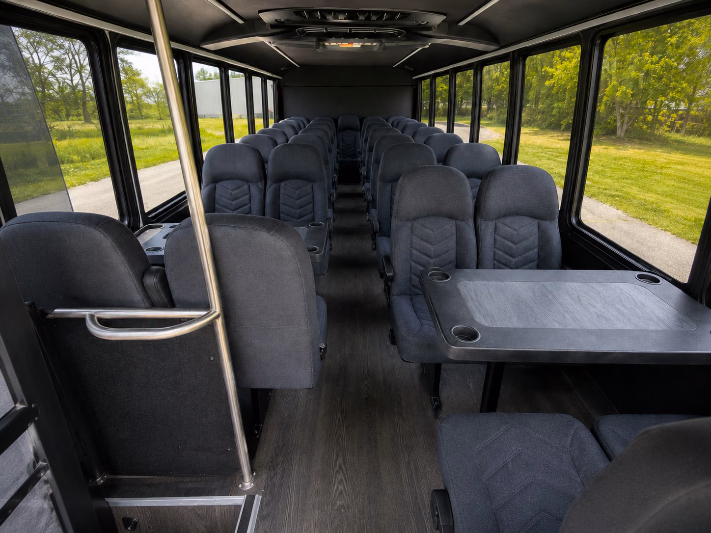 la marque charter bus service for corporate events in la marque