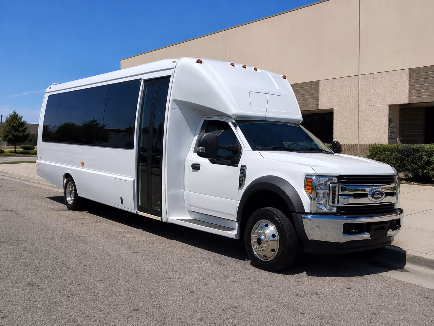 pearland plan employee commutes with efficient shuttle services